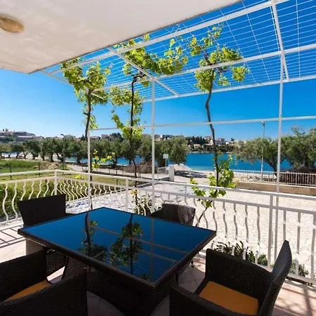 Villa Amazing In Trogir
